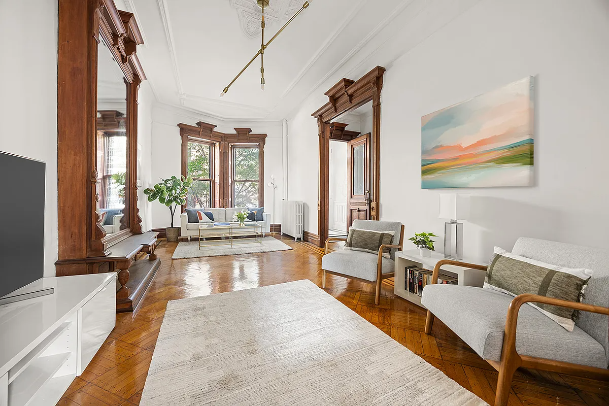 parlor with pier mirror