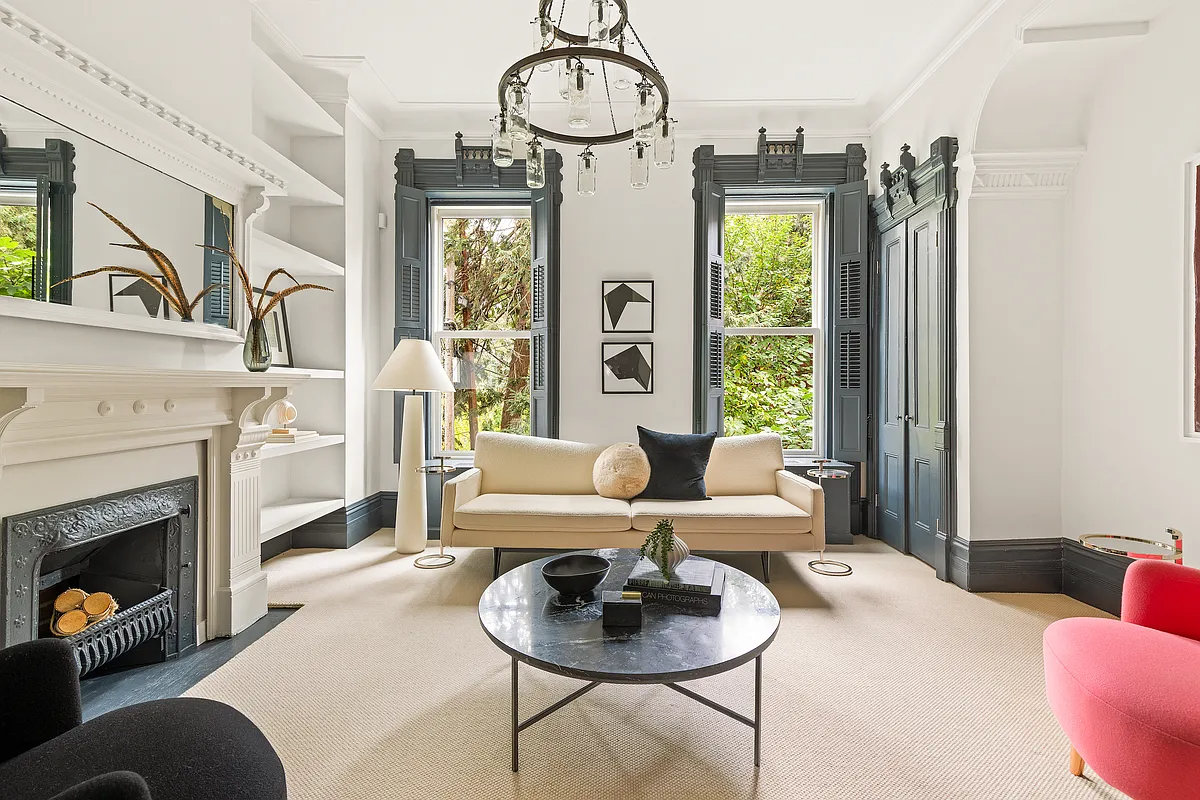 parlor with black painted trim